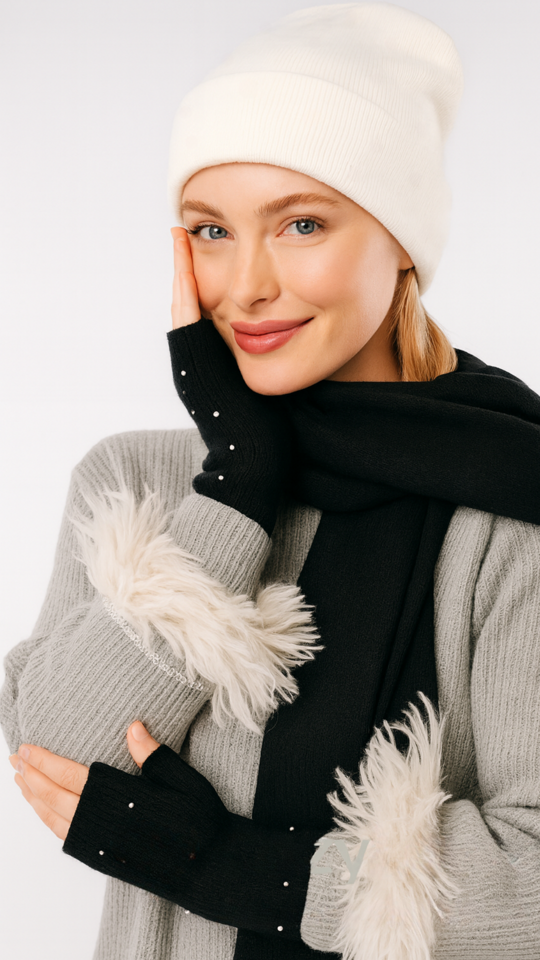 SilkEase™ Anti-Frizz Beanie