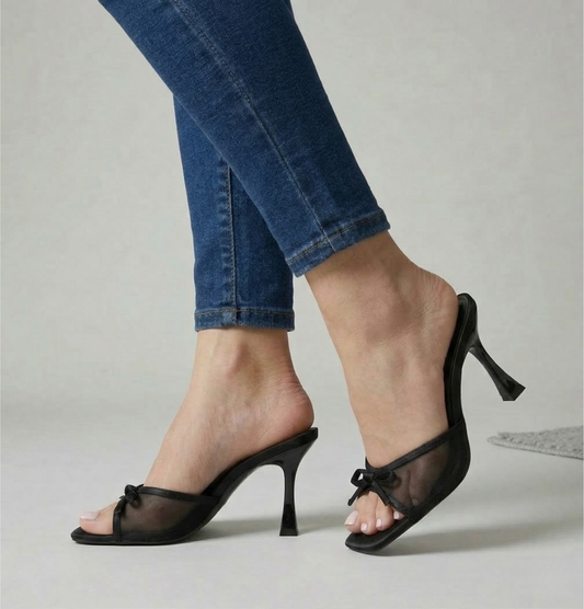 Bella Bow Heels