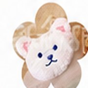 White Kitty charm
